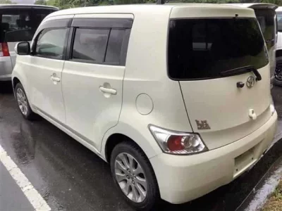 Toyota BB
