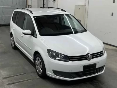 Volkswagen GOLF TOURAN