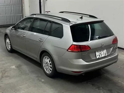 Volkswagen GOLF VARIANT
