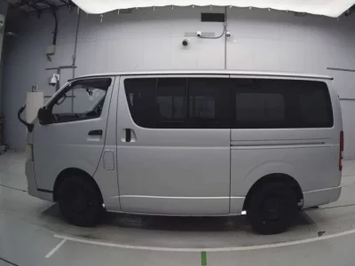 Toyota REGIUS ACE VAN