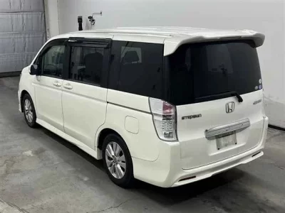 Honda STEP WAGON