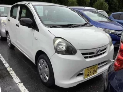 Daihatsu MIRA E S