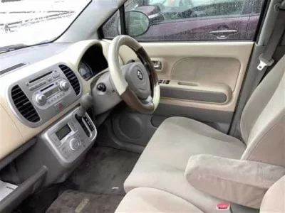 Suzuki MRWAGON