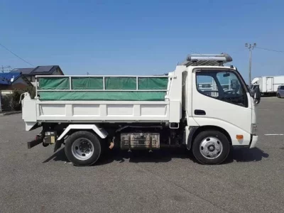 Hino DUTRO