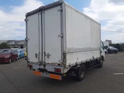 Hino DUTRO