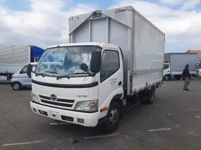 Hino DUTRO