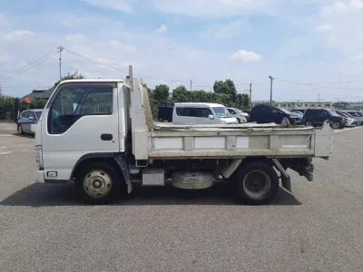 Mazda TITAN