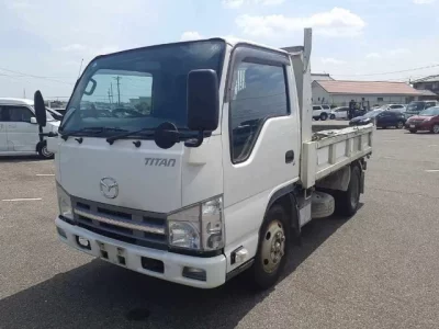 Mazda TITAN