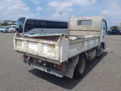 Mazda TITAN