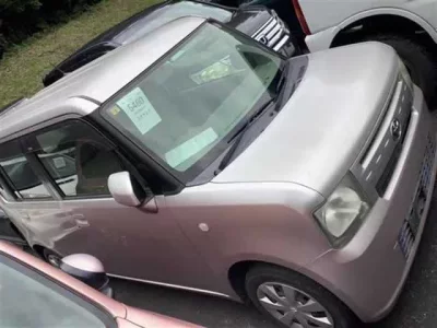Toyota PIXIS SPACE