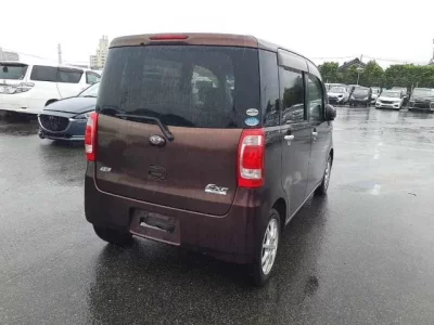 Daihatsu TANTO EXE