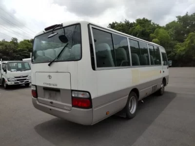Toyota COASTER