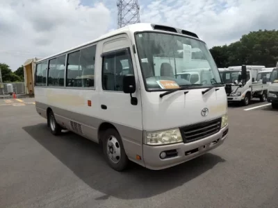 Toyota COASTER