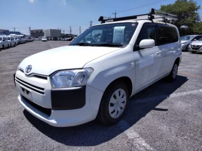 Toyota SUCCEED