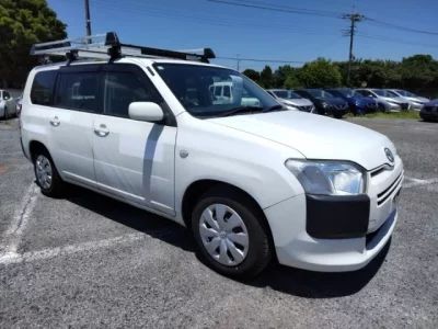 Toyota SUCCEED