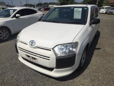 Toyota SUCCEED