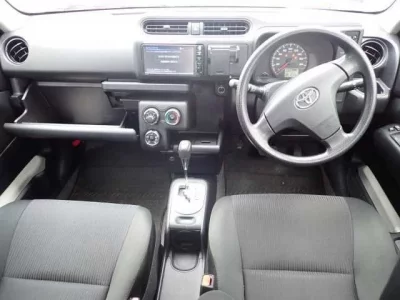 Toyota SUCCEED
