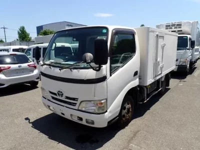 Toyota DYNA