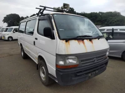 Toyota HIACE VAN