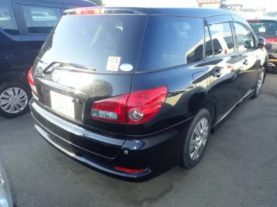 Nissan WINGROAD