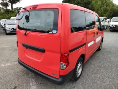 Nissan NV200