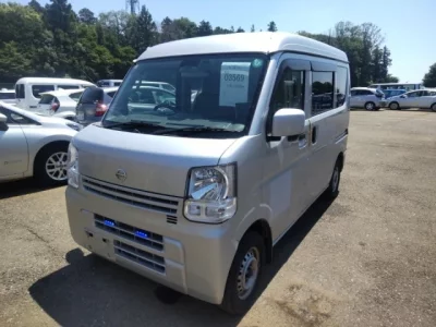 Nissan CLIPPER VAN