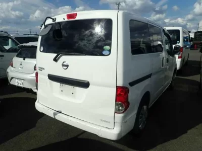Nissan NV200