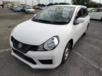 Nissan AD