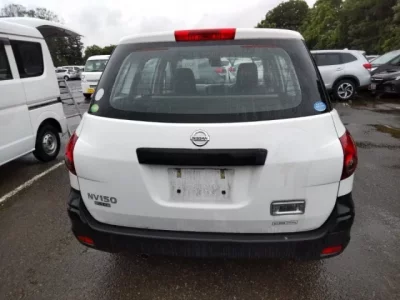 Nissan AD