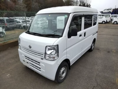 Nissan CLIPPER VAN