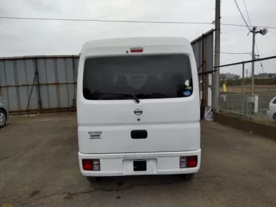 Nissan CLIPPER VAN