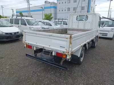 Nissan ATLAS