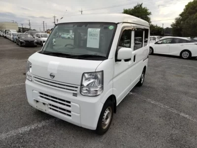 Nissan CLIPPER VAN