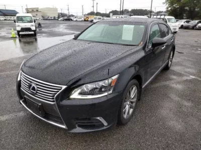 Lexus LS