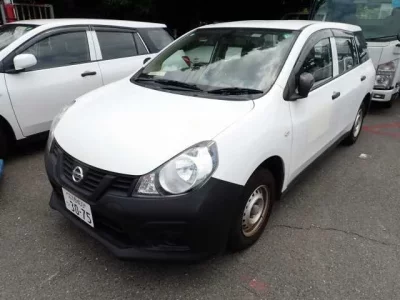 Nissan AD