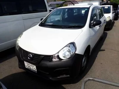 Nissan AD