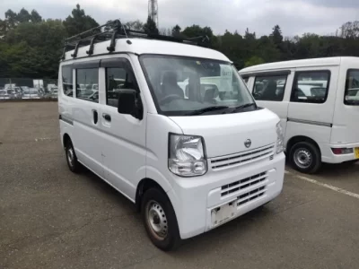 Nissan CLIPPER VAN