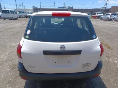 Nissan AD