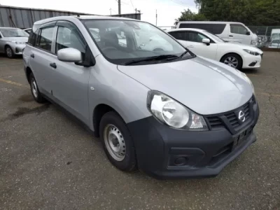 Nissan AD