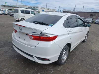 Honda GRACE