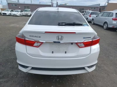Honda GRACE