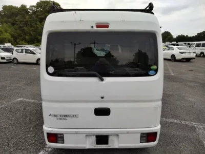 Mitsubishi MINICAB VAN