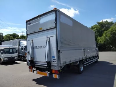 Mitsubishi FUSO FIGHTER