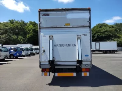 Mitsubishi FUSO FIGHTER