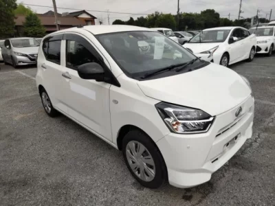 Daihatsu MIRA E S