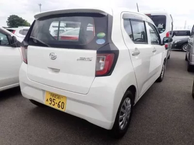 Daihatsu MIRA E S