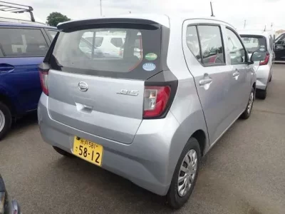 Daihatsu MIRA E S
