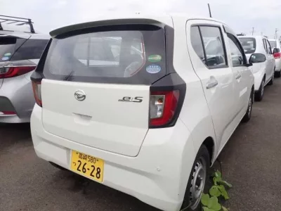 Daihatsu MIRA E S