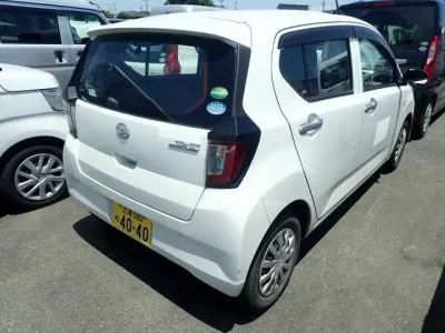 Daihatsu MIRA E S