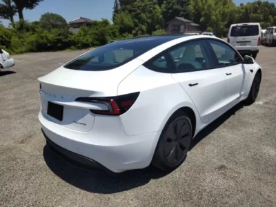 Tesla MODEL3
